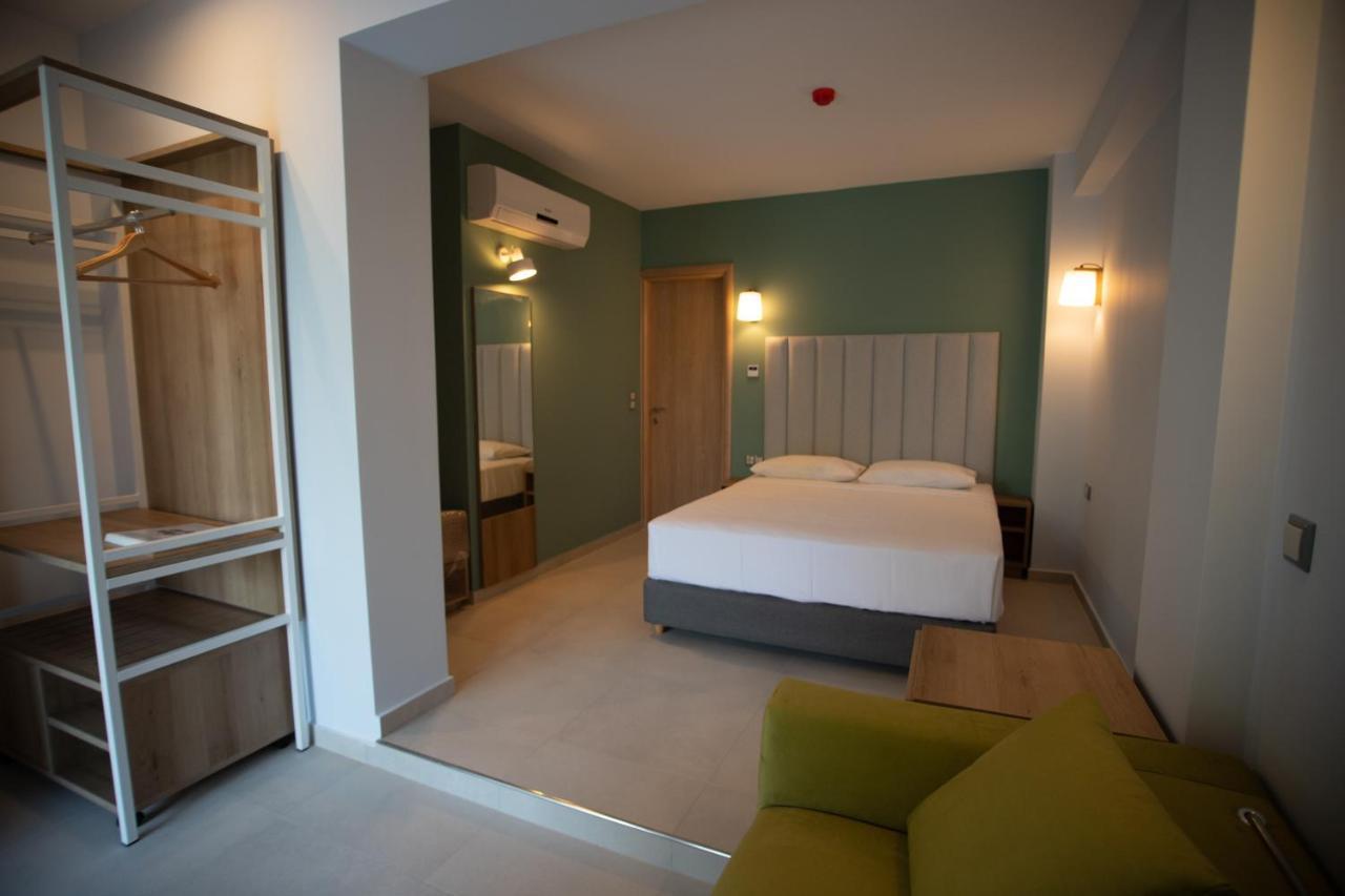 8 Boutique Suites เนอาโปติไดอา ภายนอก รูปภาพ